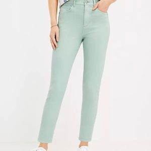 NWT Mint LOFT skinny jeans